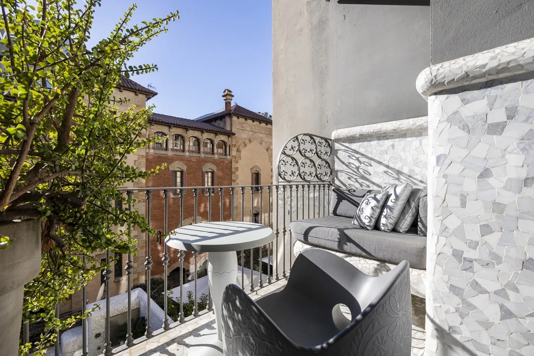 1679314180-Luxury property Barcelona passeig de gracia apartment Grec Balcony.webp